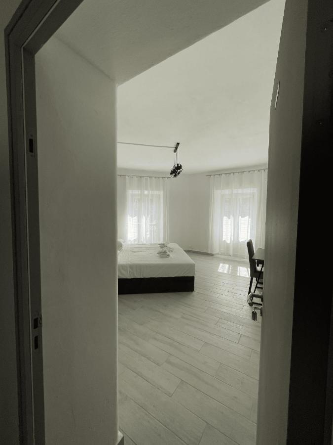 L'Escale Chambres Privees Chez L'Habitant Jfdl Bonifacio  Exterior photo
